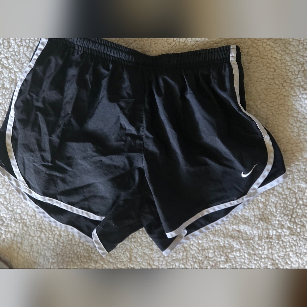Nike Womens Black and White Athletic Shorts Lightweight Design